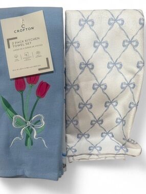 3pc Crofton  Tulip & Bow  Kitchen Towels